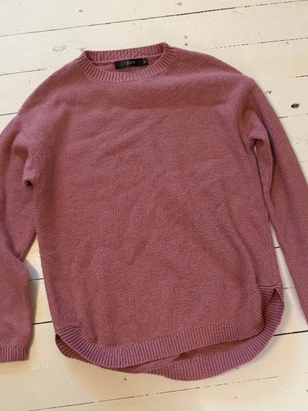 Leani Women's Medium Light Purple Knit Crewneck Sweater
